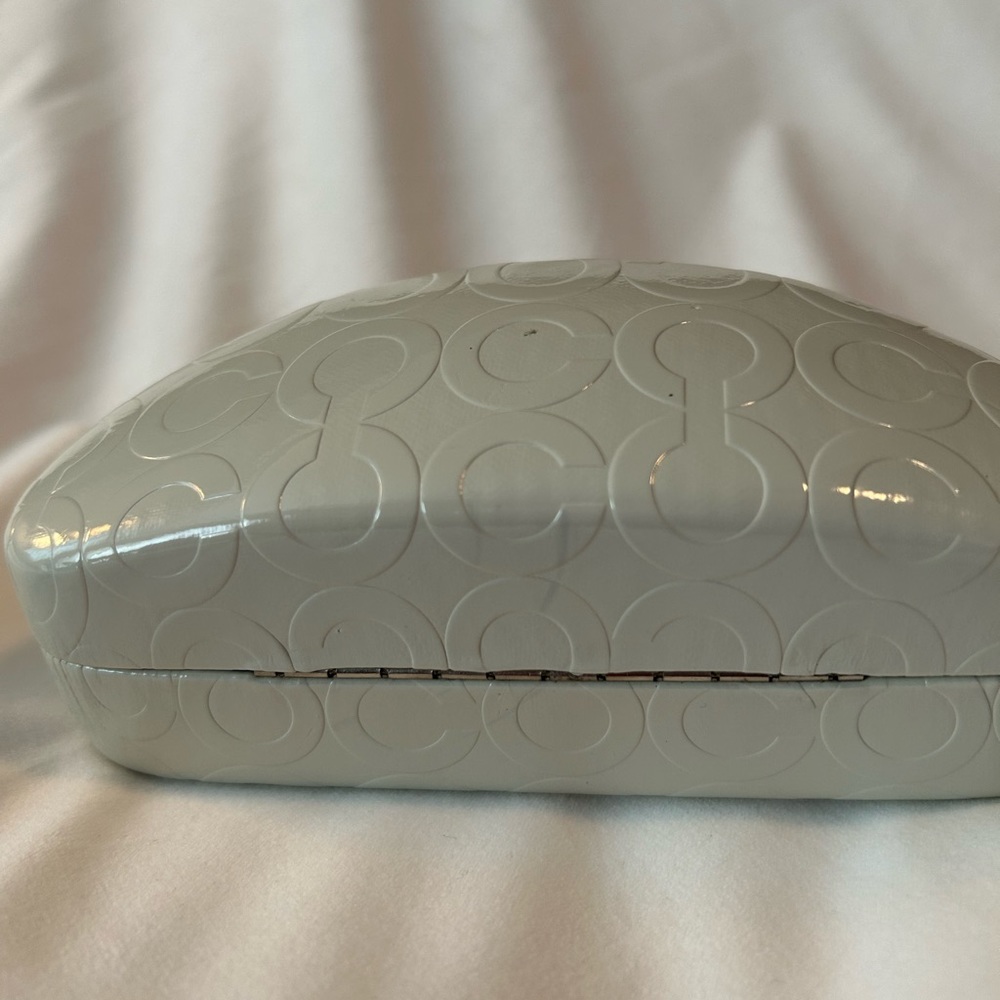Coach | Case - Picture 4 of 5